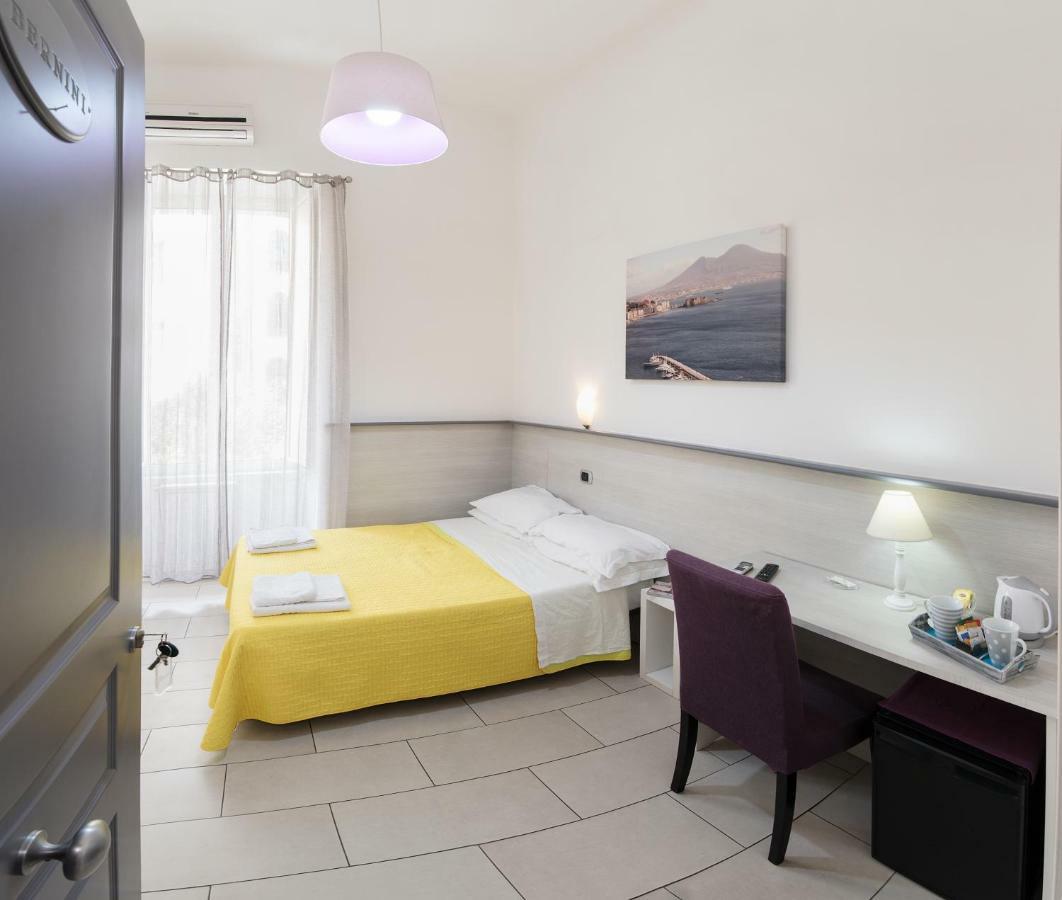 B&B Solimena Nápoles Exterior foto